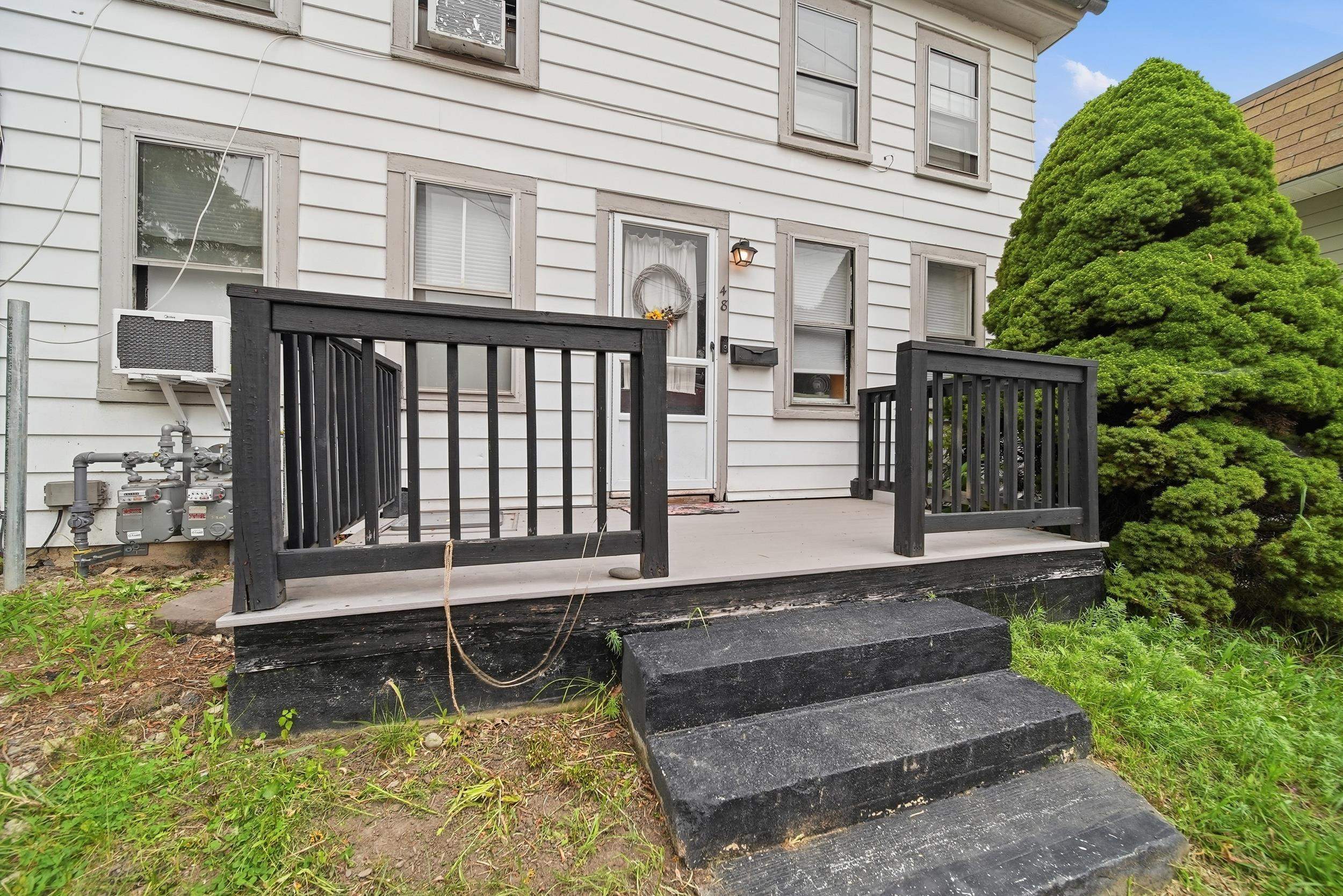 48 New York Street