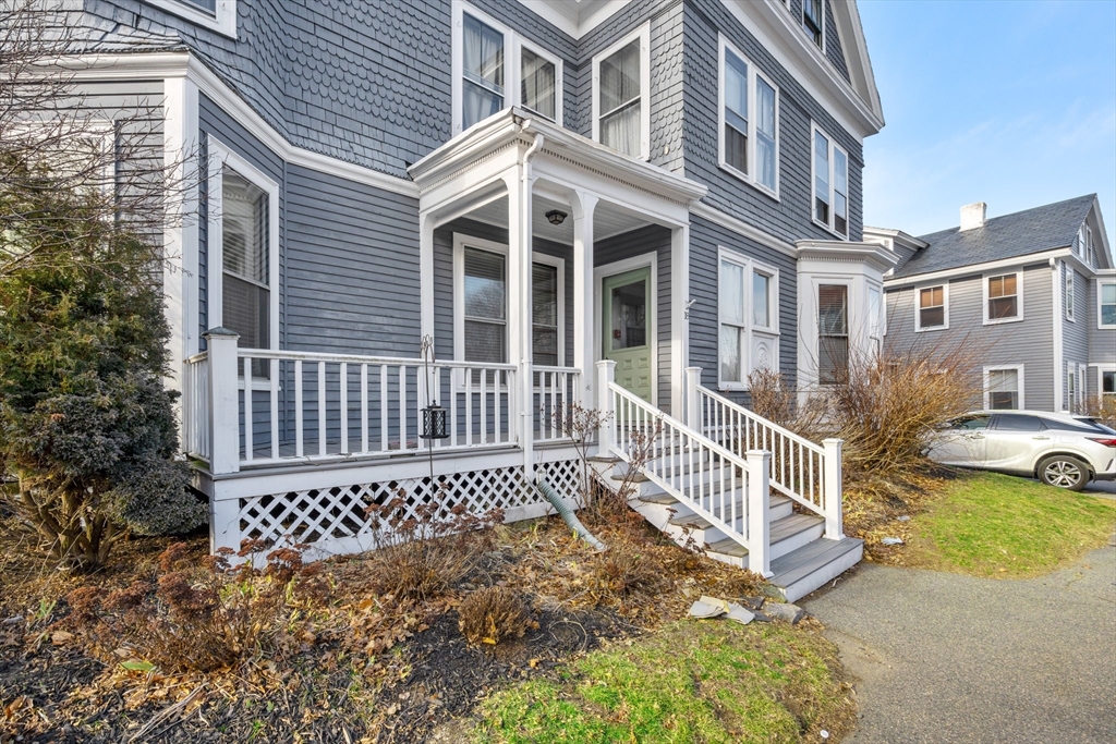 220 High St # 6