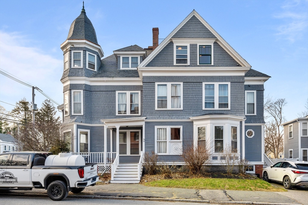 220 High St # 6