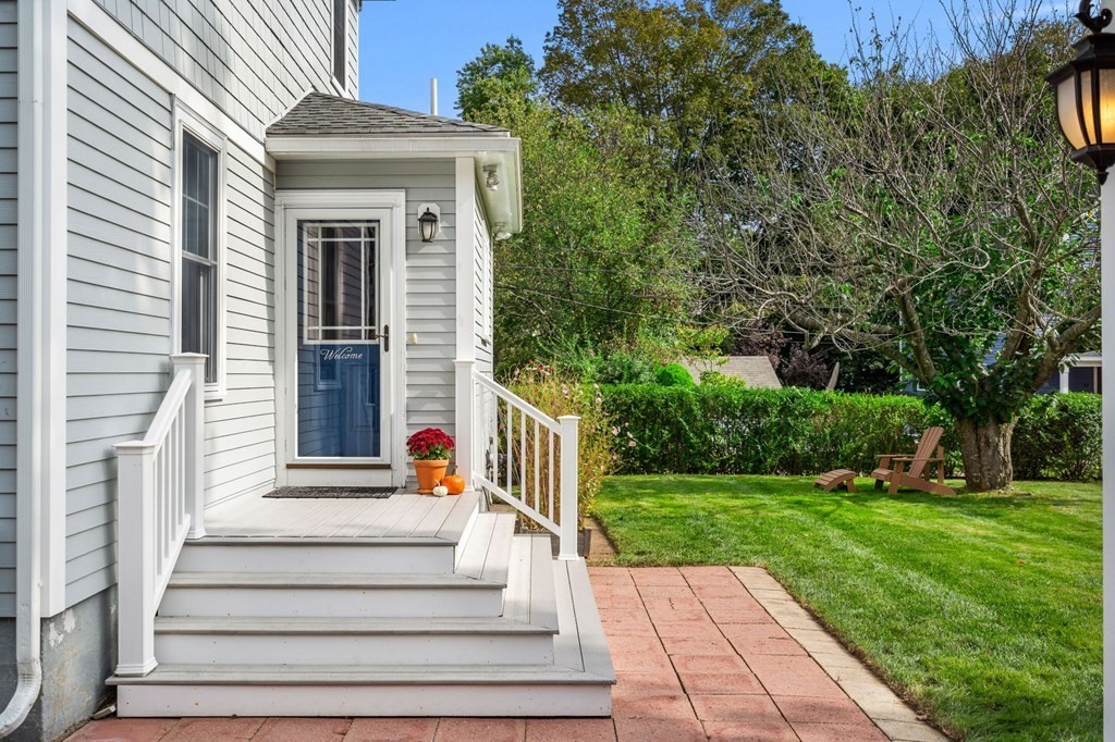 1 Woodlawn Street