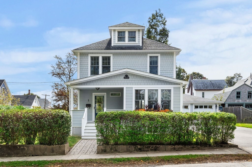 1 Woodlawn Street