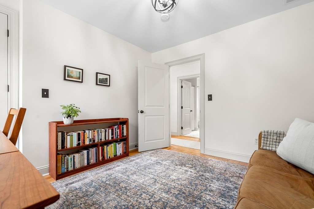 1 Woodlawn Street
