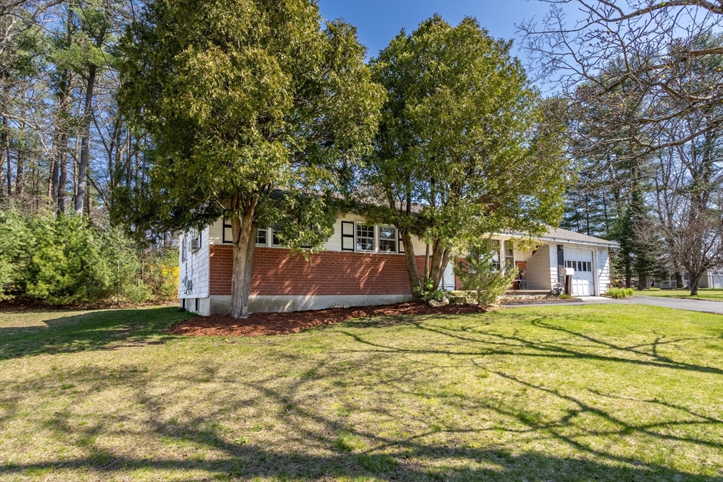 7 Biscayne Drive