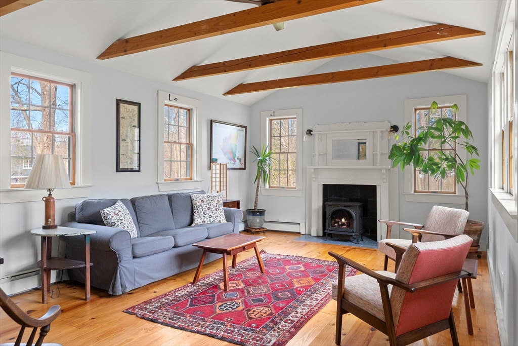 104 Bachelor St