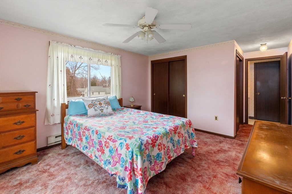 3 Whittier Dr