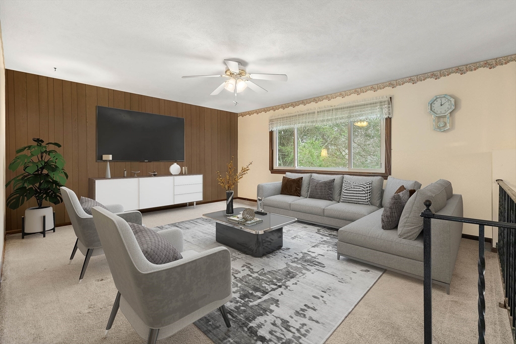 3 Whittier Dr