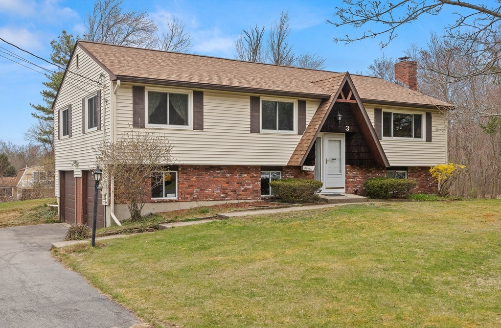 3 Whittier Dr