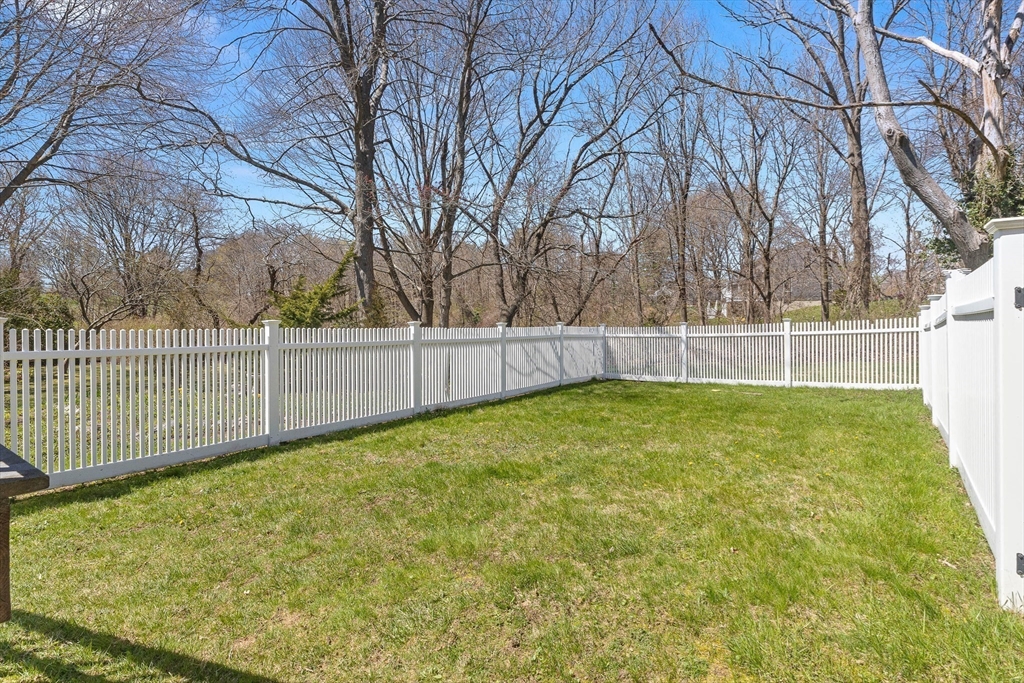 23 S Pond St