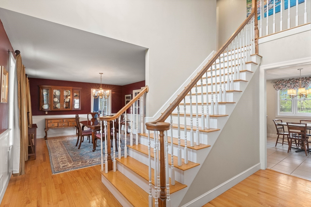24 Spring Hill Rd