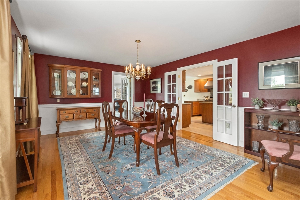 24 Spring Hill Rd