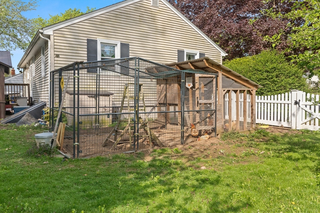 3 Clark Rd