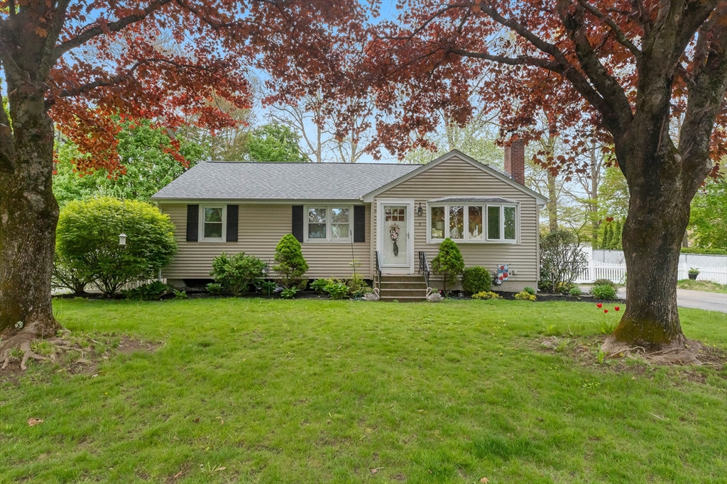 3 Clark Rd