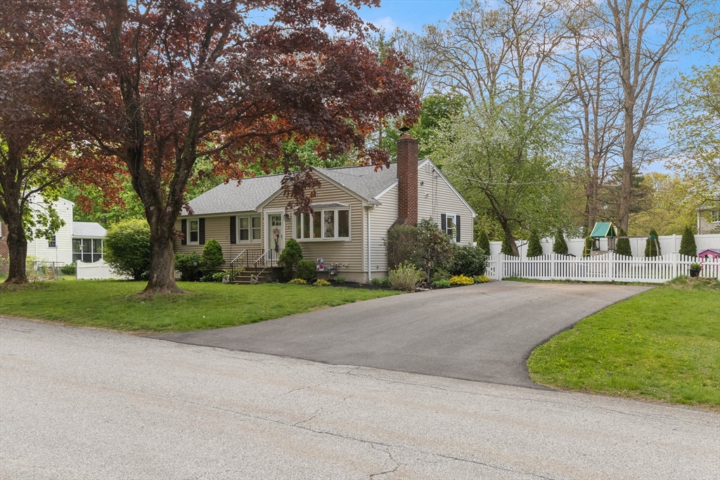 3 Clark Rd