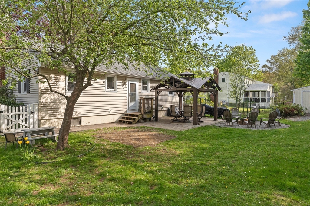 3 Clark Rd