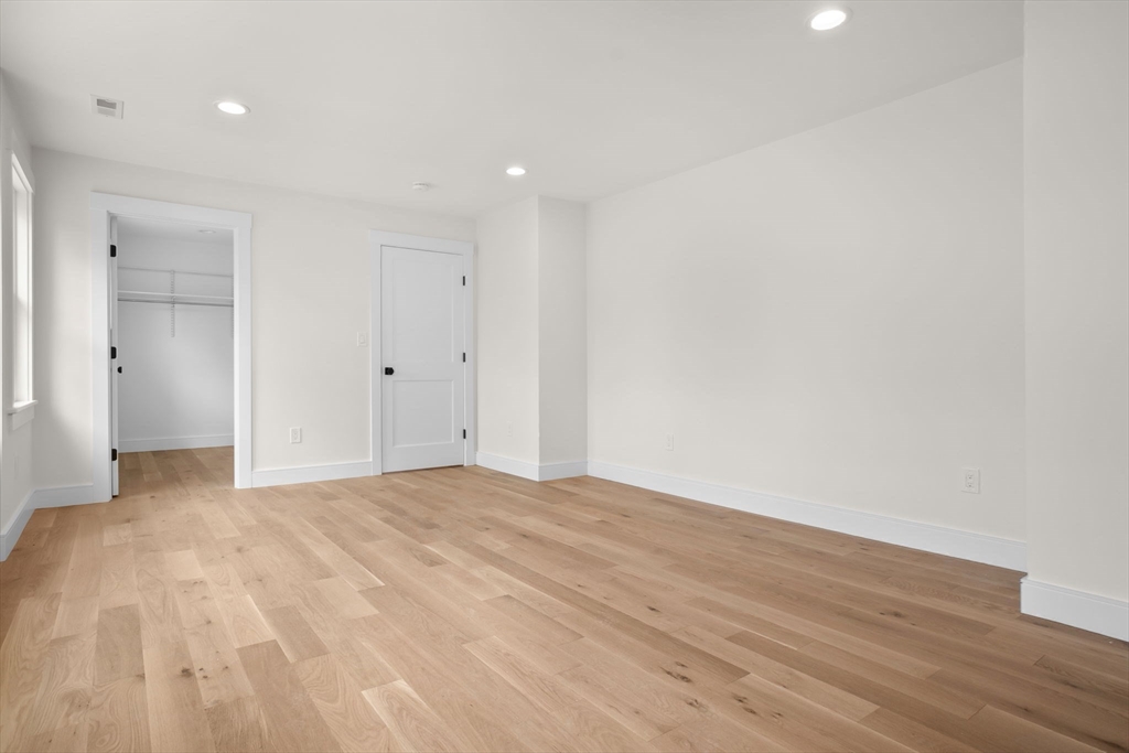 53 Green St. # B