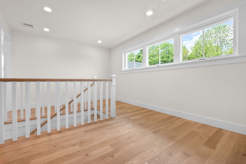 53 Green St. # B