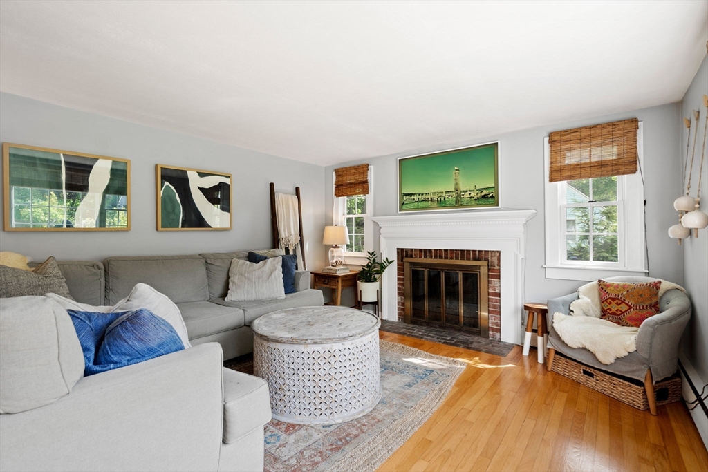 7 Maple Terrace