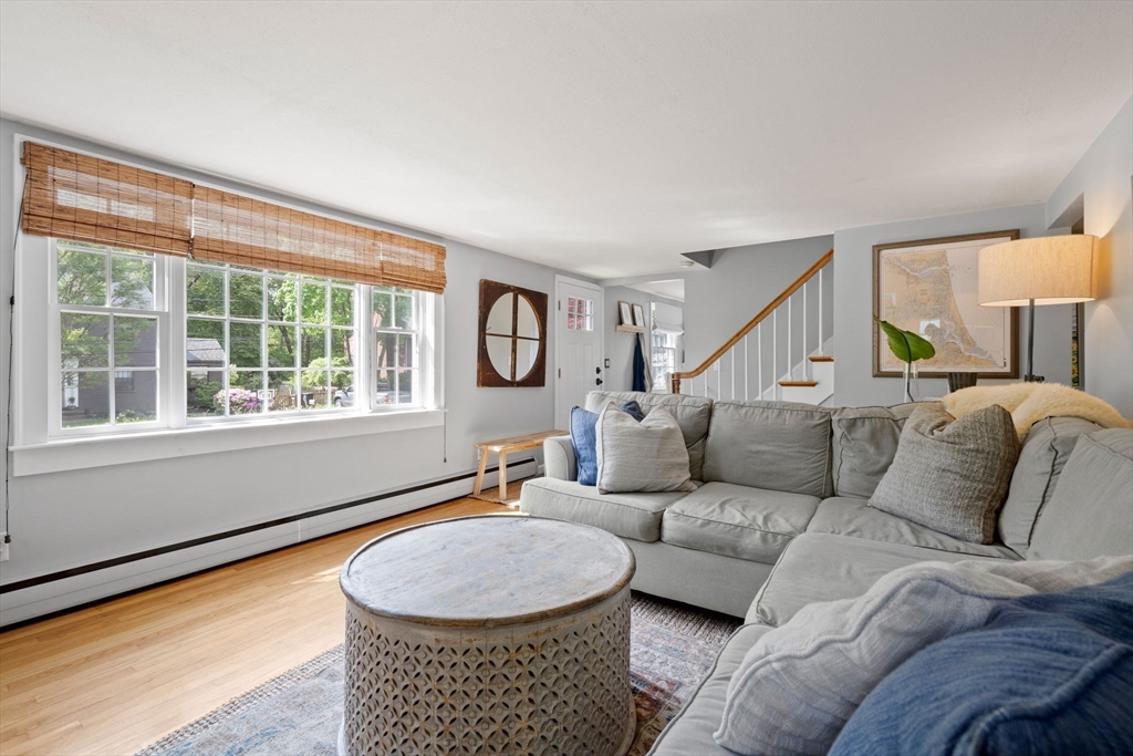 7 Maple Terrace