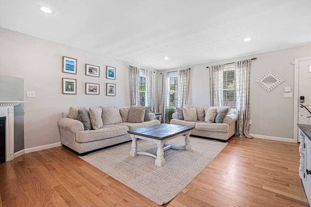 44 Bennington St # 44