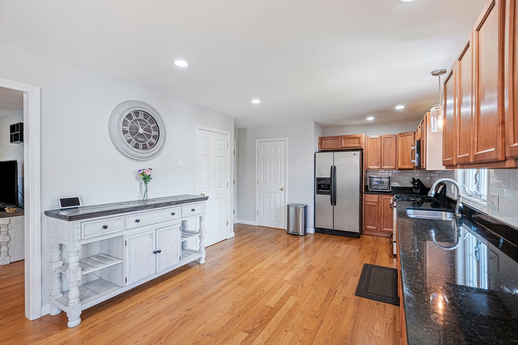 44 Bennington St # 44