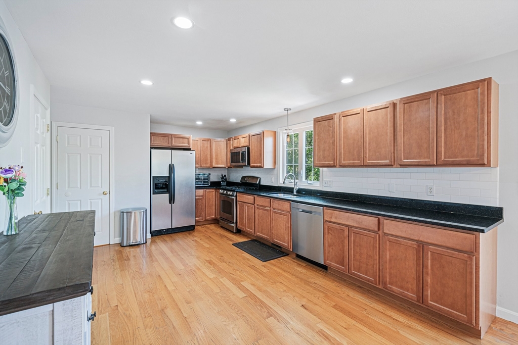 44 Bennington St # 44