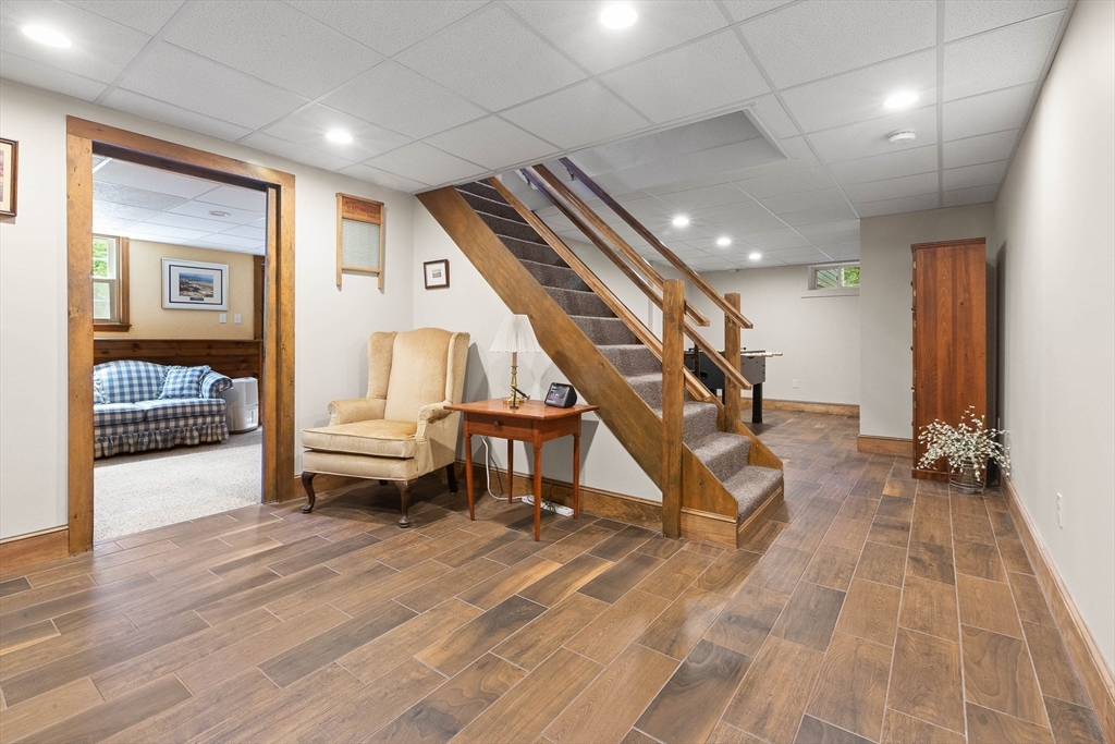 14 Birch Ln