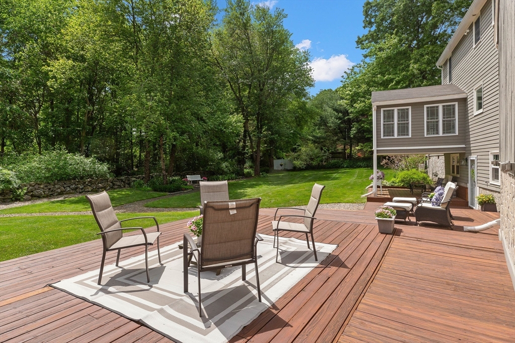 14 Birch Ln