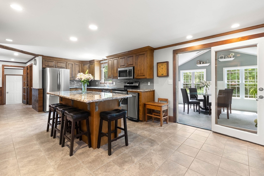 14 Birch Ln