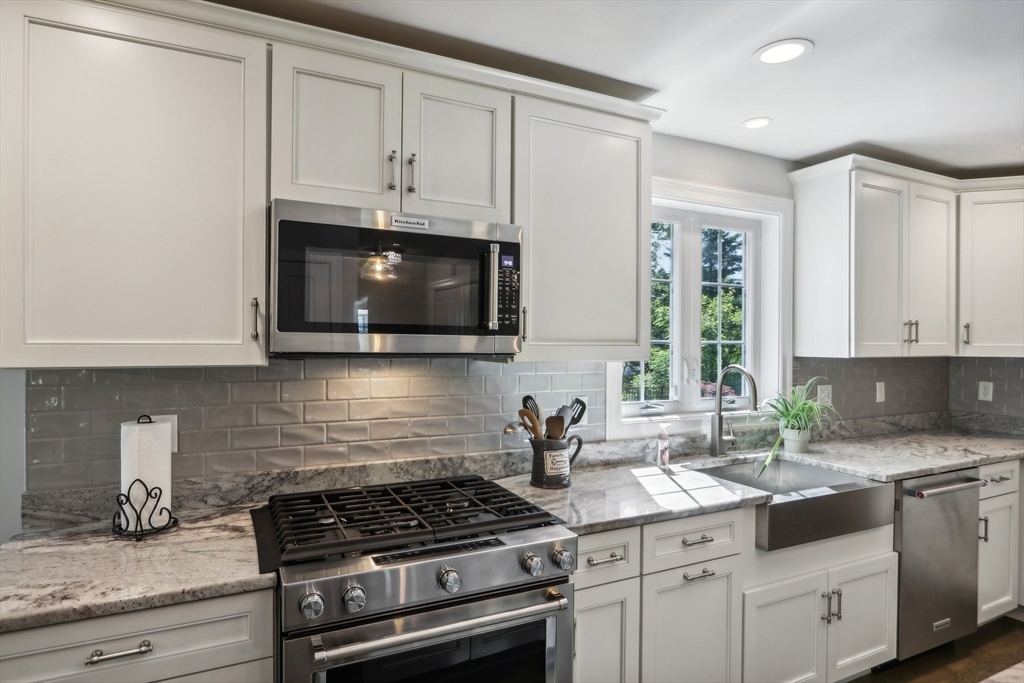 20 Delray Dr