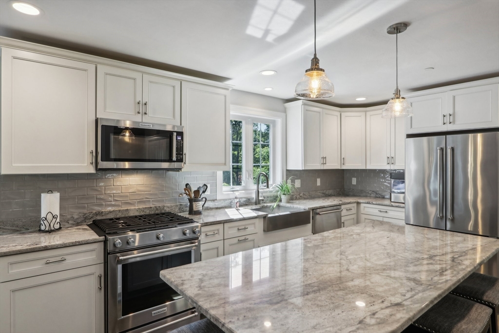 20 Delray Dr