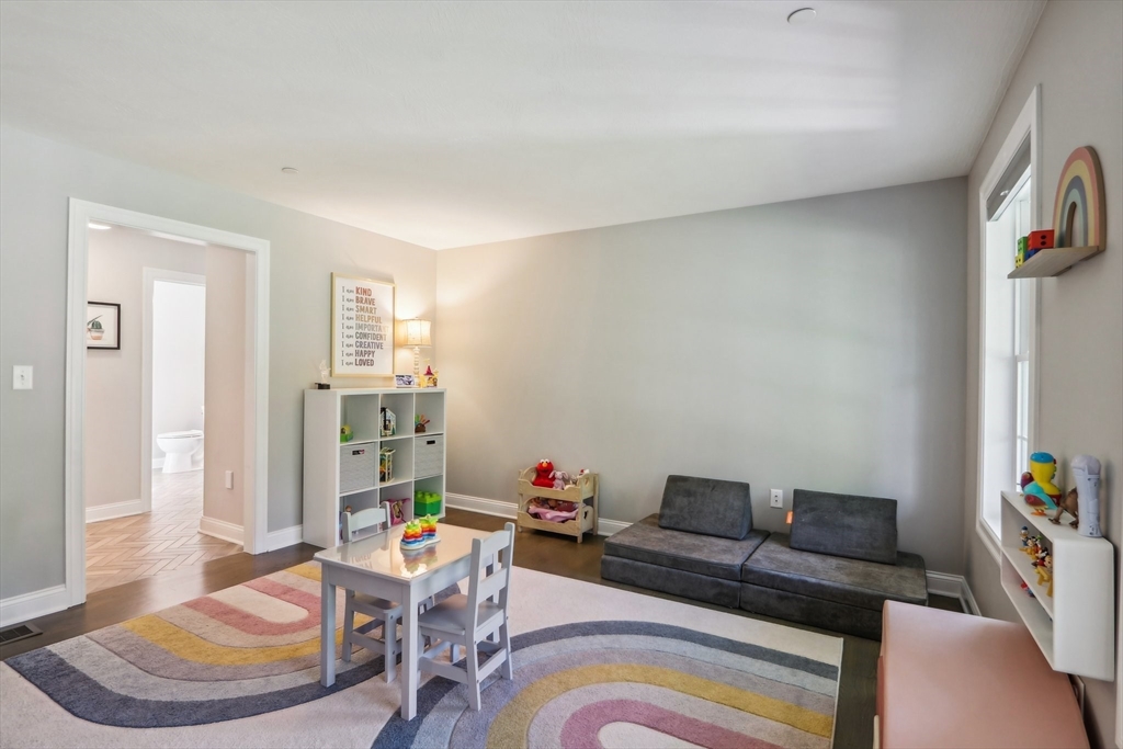 20 Delray Dr