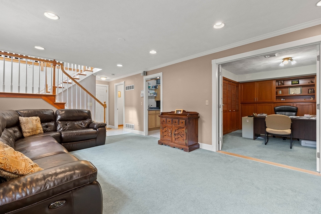 2 Dana Drive