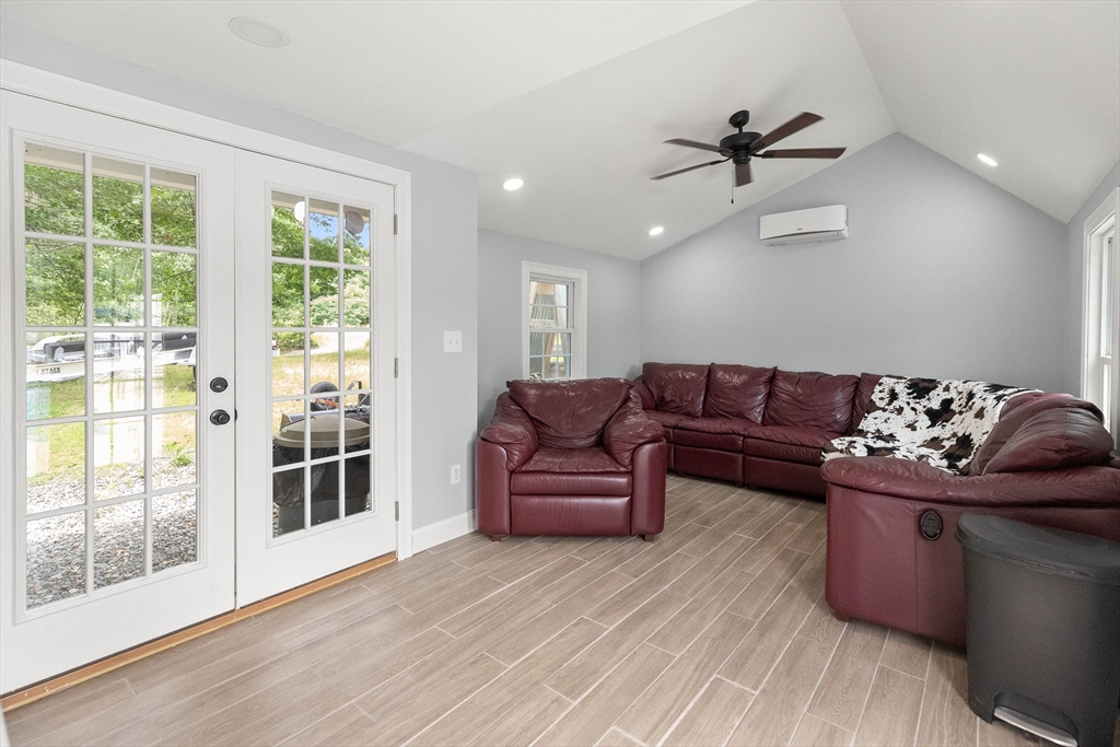 2 Dana Drive