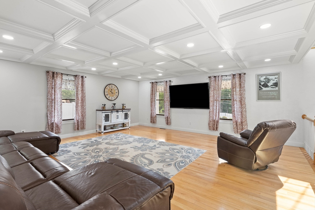 2 Dana Drive