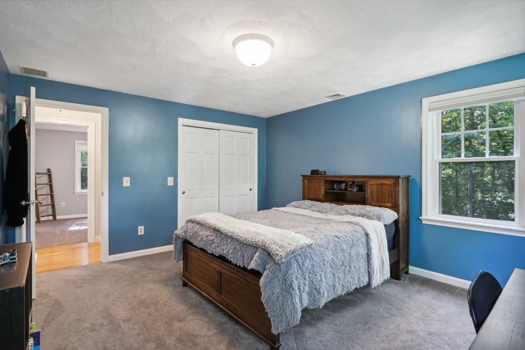12 Spring Hill Rd