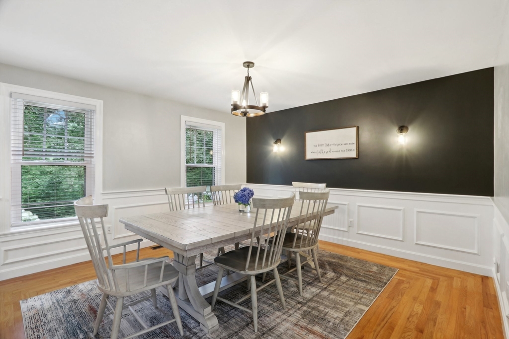 12 Spring Hill Rd