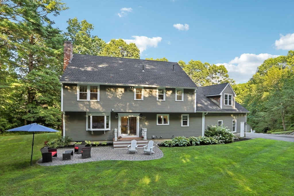 12 Spring Hill Rd