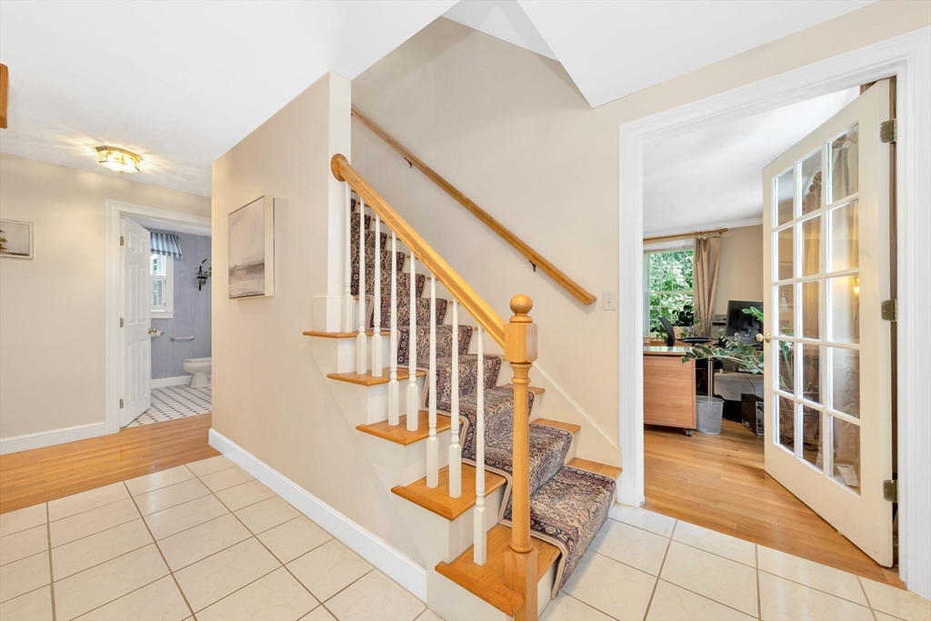2 Wildwood Dr