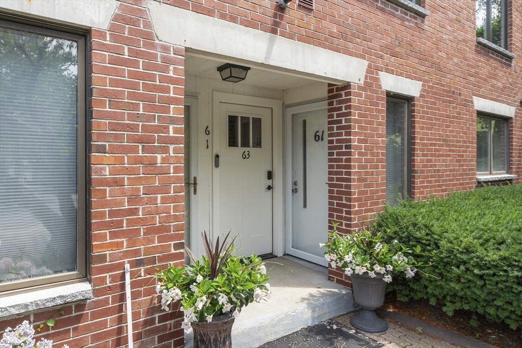 126 Merrimac St # 62