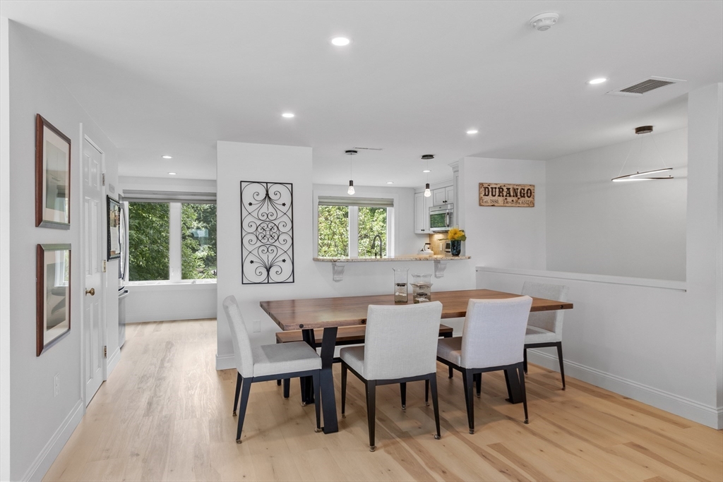 126 Merrimac St # 62