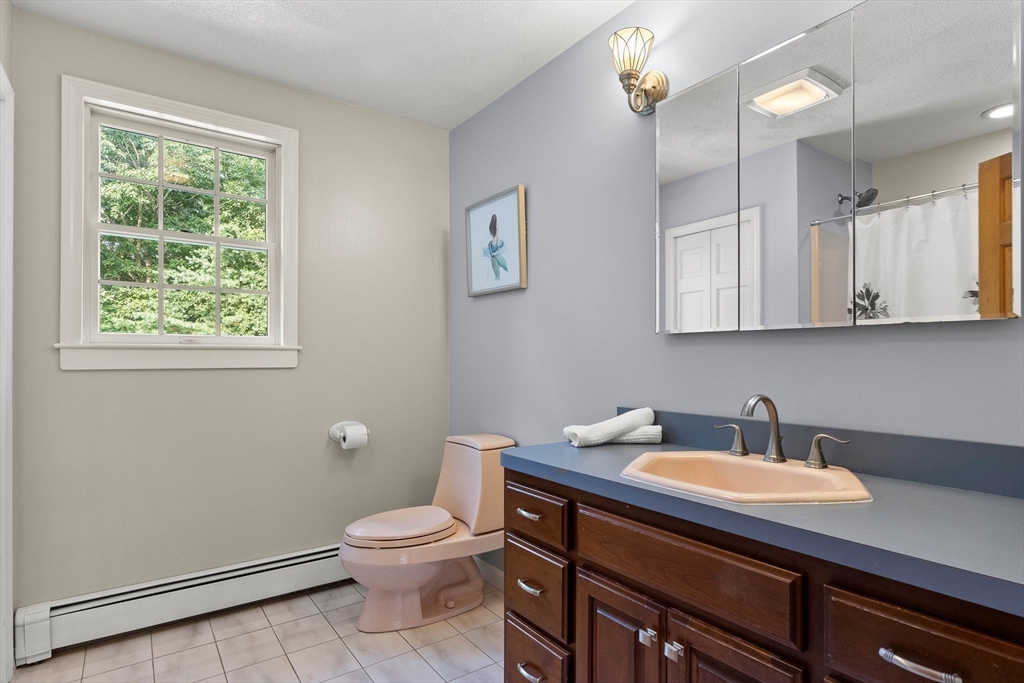 5 Rocky Woods Rd