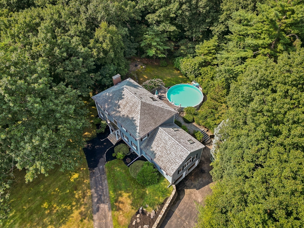 5 Rocky Woods Rd
