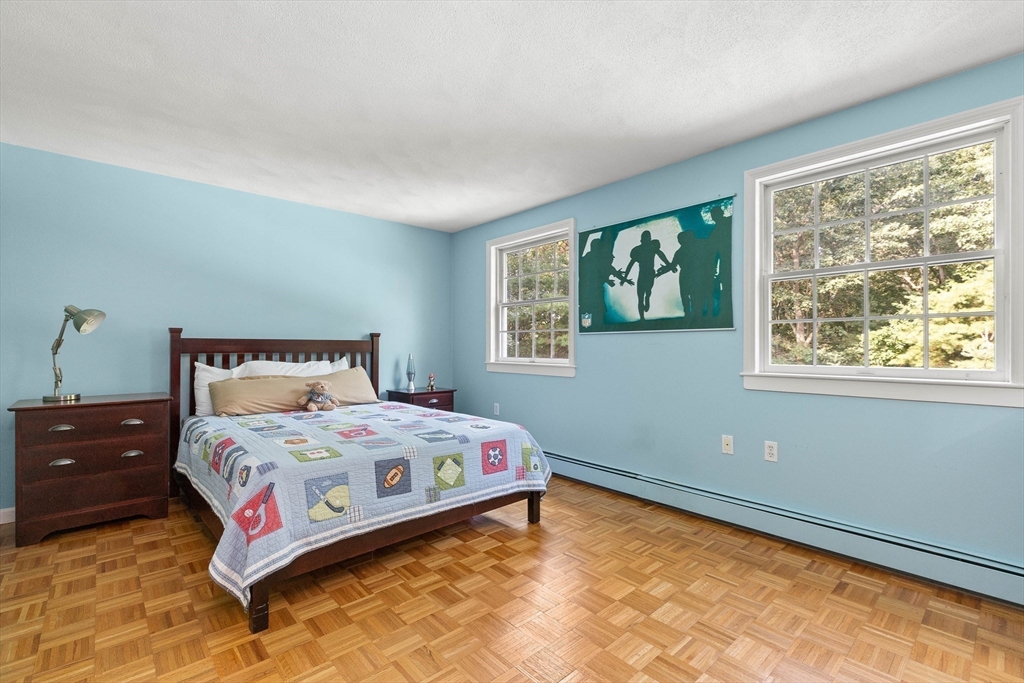 5 Rocky Woods Rd