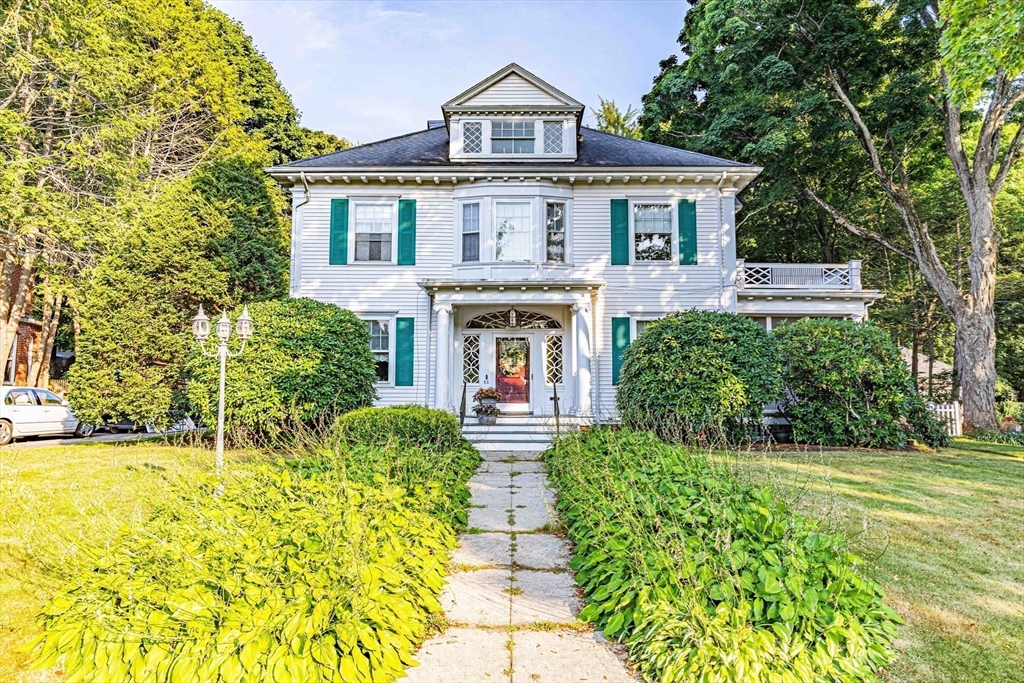 55 Columbia Park