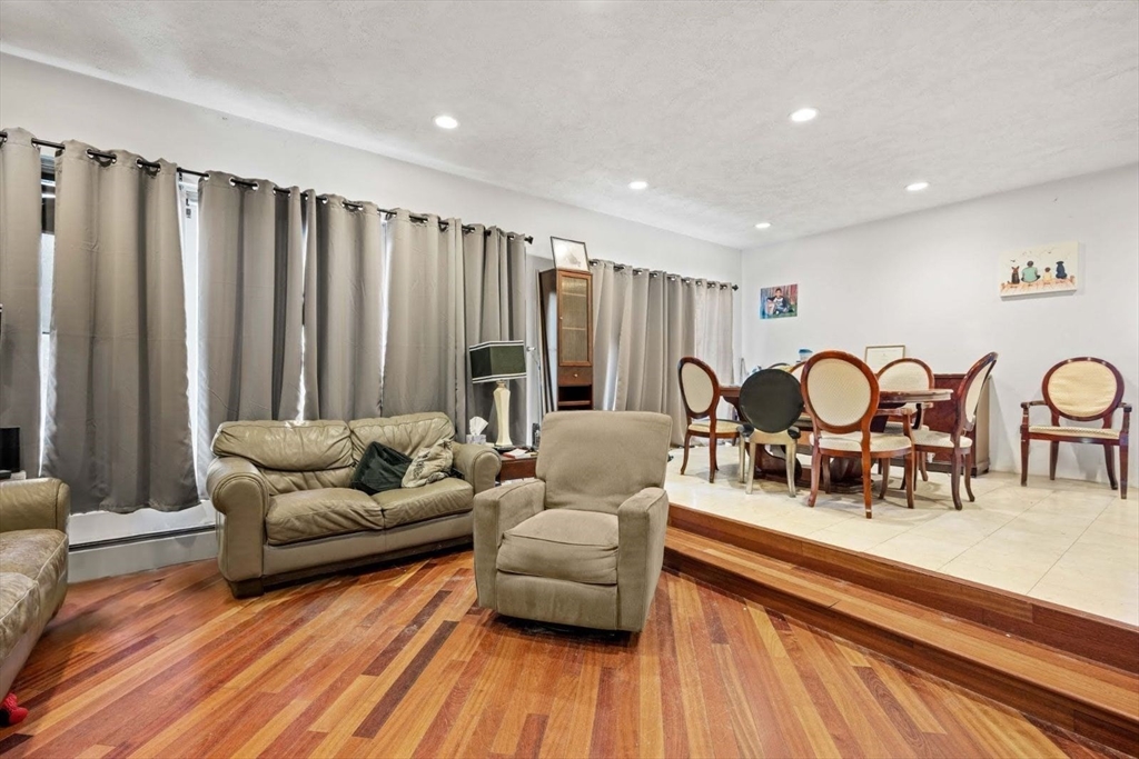 22 Hanson Rd