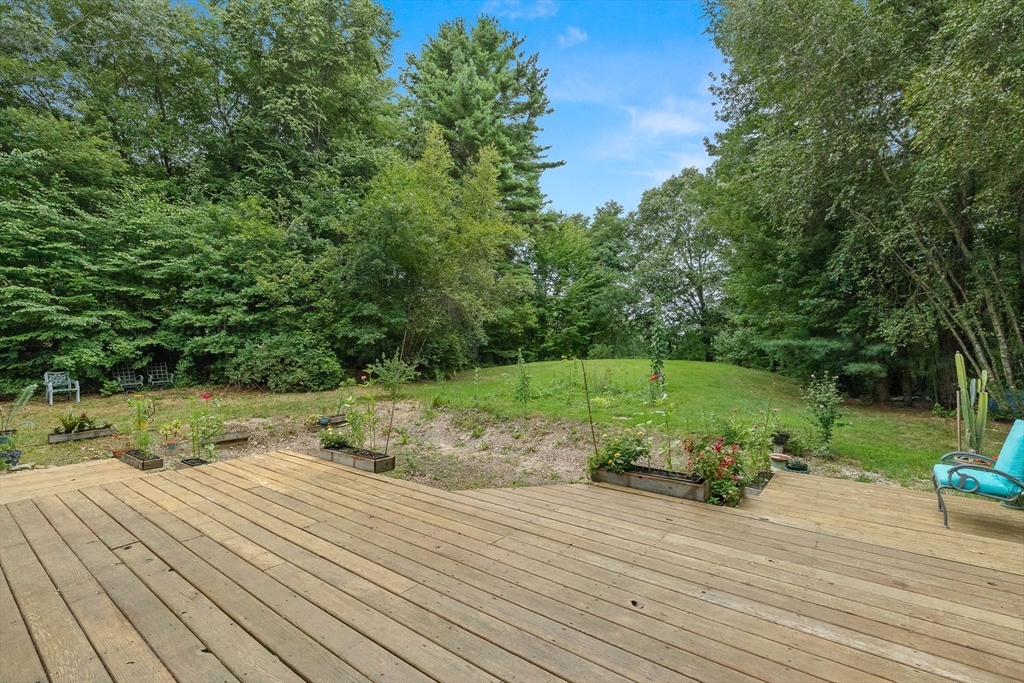 18 Donovan Dr
