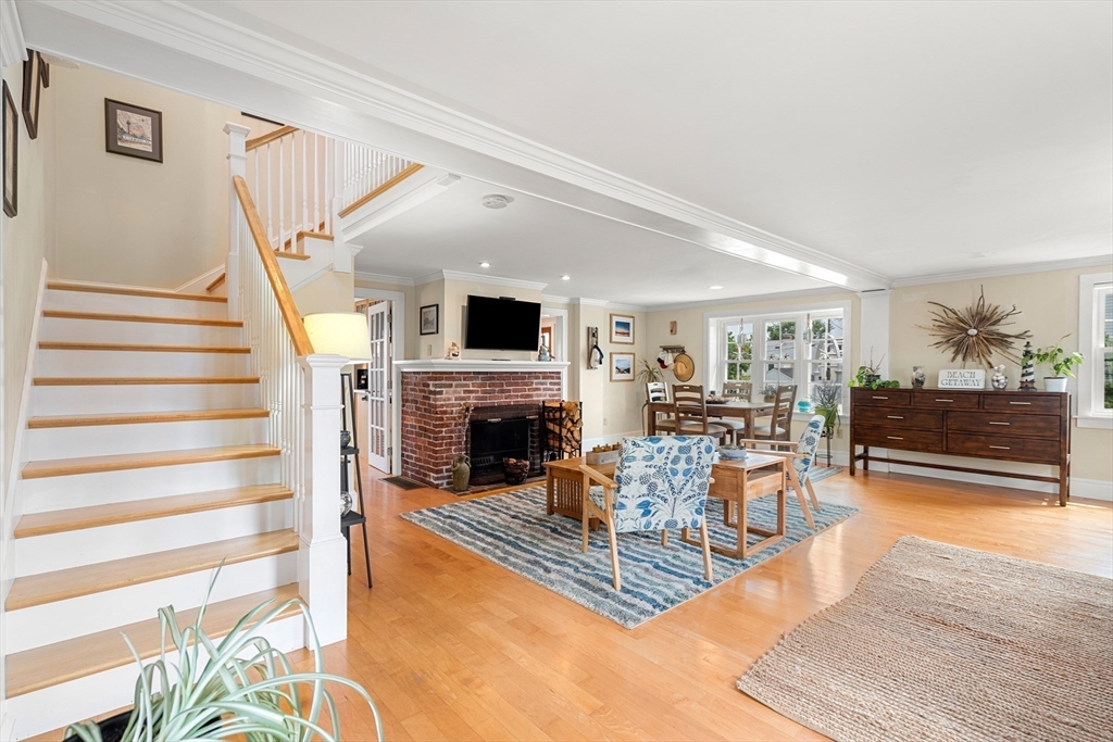164 Northern Blvd