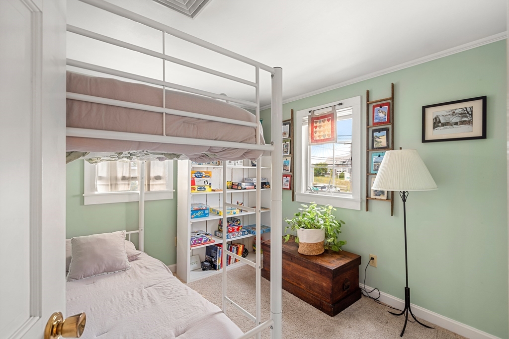164 Northern Blvd