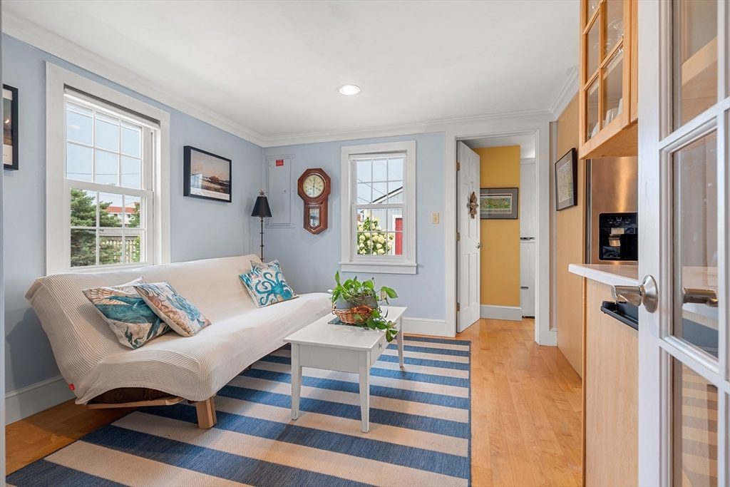 164 Northern Blvd