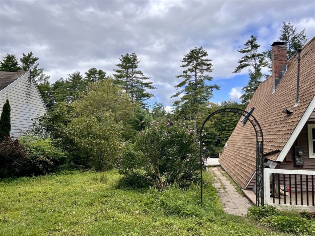 296 River Rd